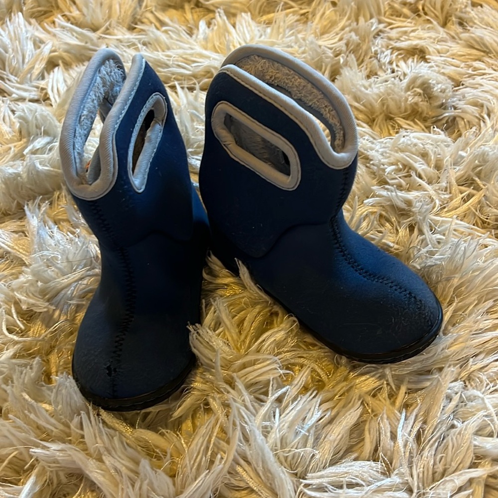 Baby Bogs II insulated waterproof boots size 7 navy